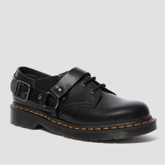 Dr. Martens Shoes - Dr. Martens Fulmar Shoe!​